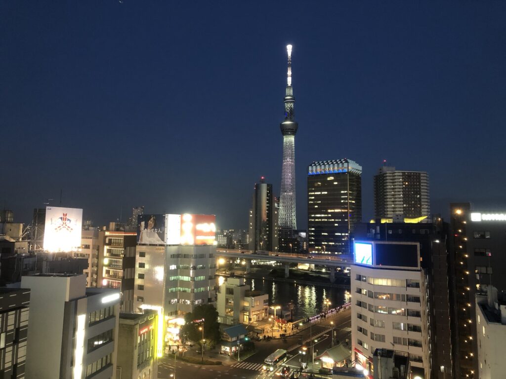 屋上から見たスカイツリー夜景