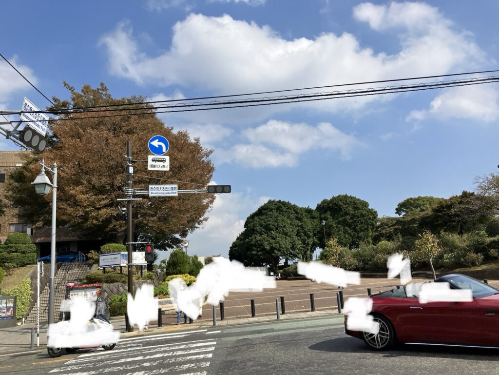 港の見える丘公園の展望台入り口