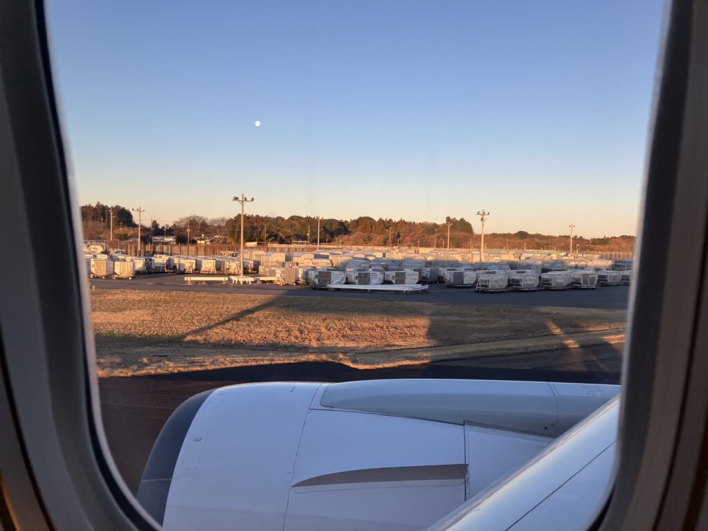 飛行機の中から見た成田空港