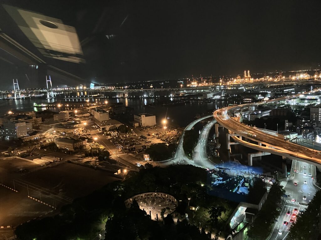 横浜ベイブリッジ方面の夜景2