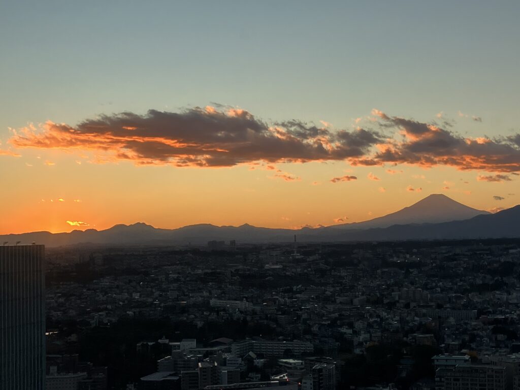 夕焼け空と富士山