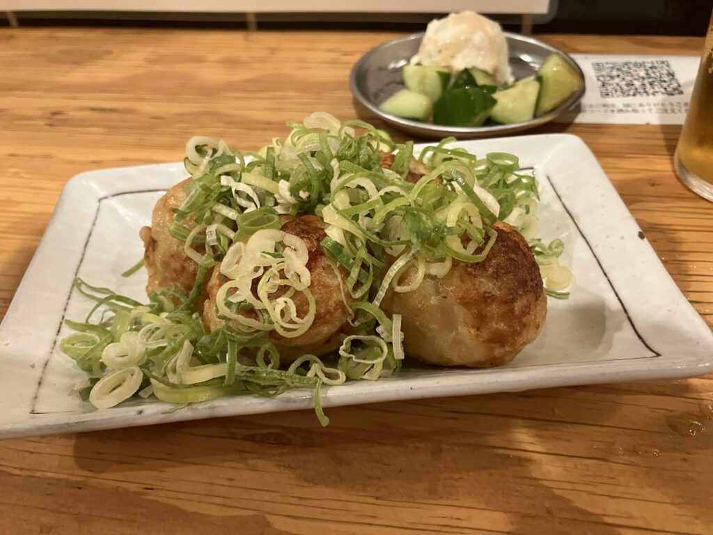 「や～まん」のネギ乗せたこ焼き