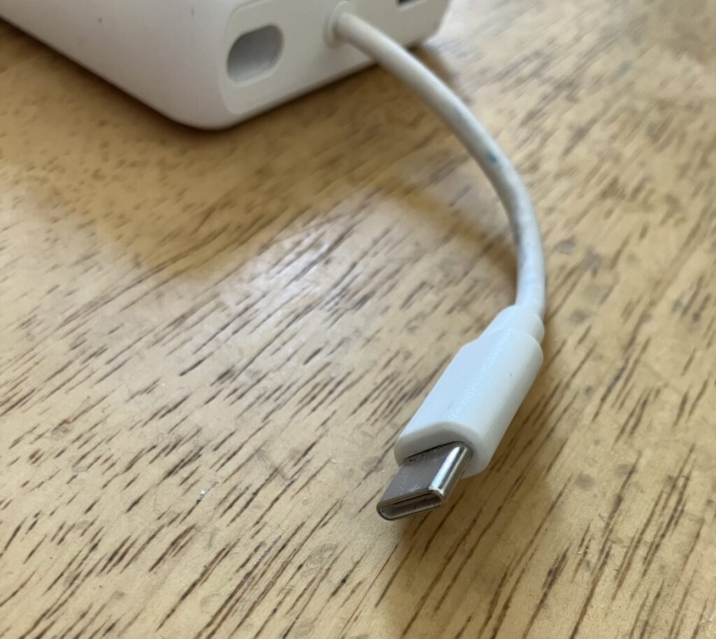 間違えて買ったモバイルバッテリー