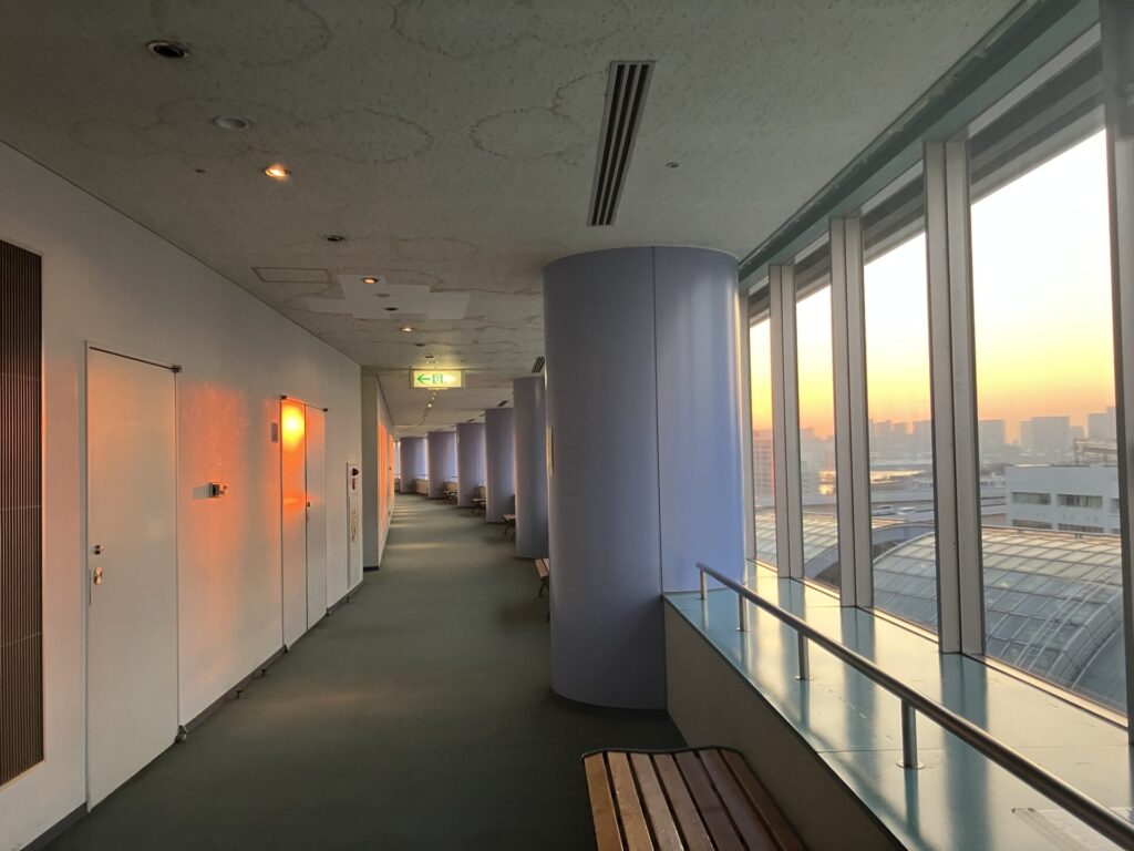 有明スポーツセンター7階展望回廊の様子